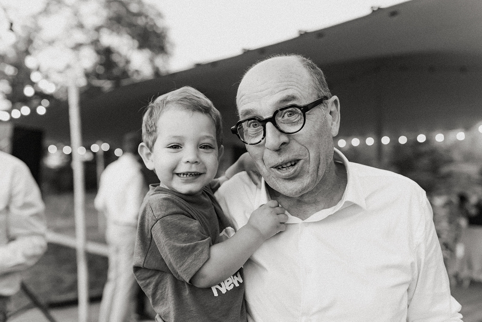 grand père avec petit fils